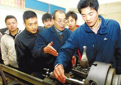 最新！免學費、有補貼——唐山職業技能提升行動實施方案全面解讀